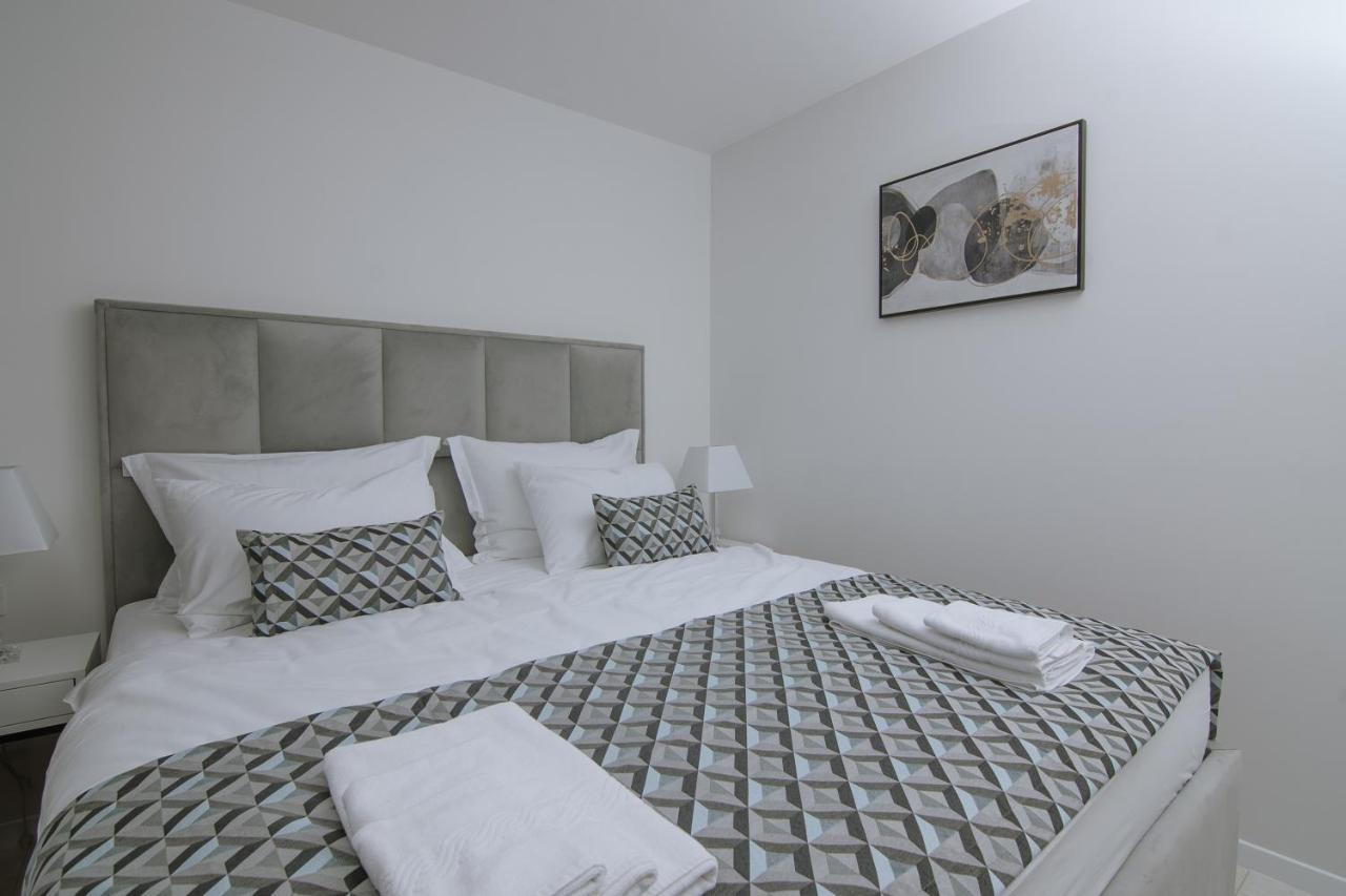Apartments Adriatic Pearl Trogir Exteriör bild