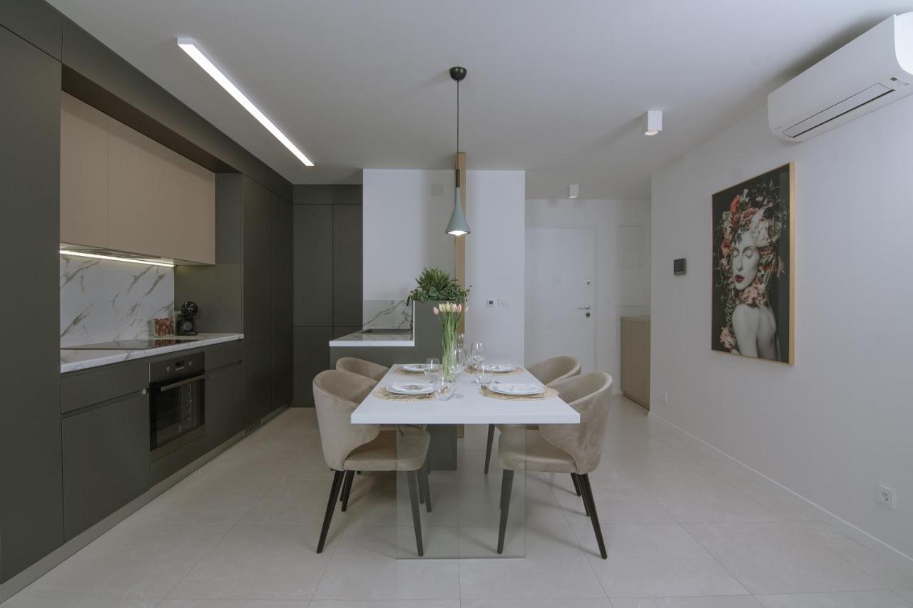 Apartments Adriatic Pearl Trogir Exteriör bild