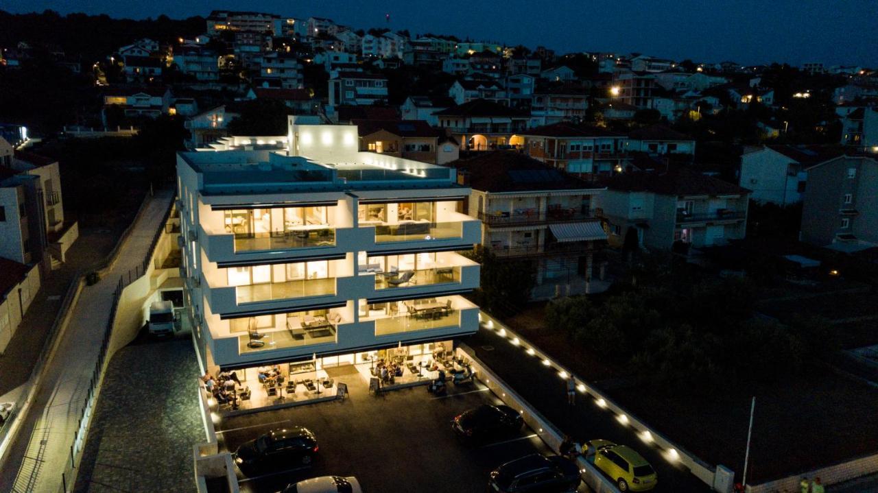 Apartments Adriatic Pearl Trogir Exteriör bild
