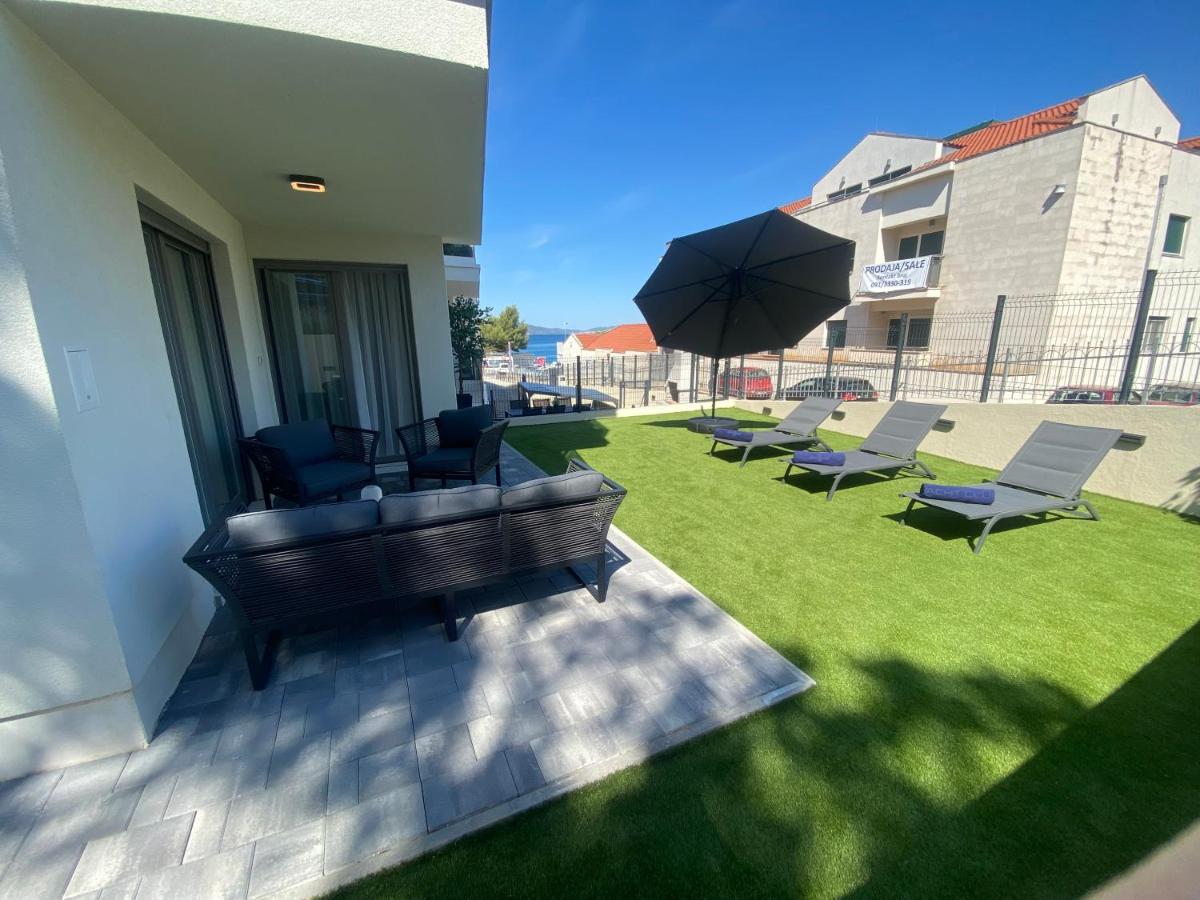 Apartments Adriatic Pearl Trogir Exteriör bild